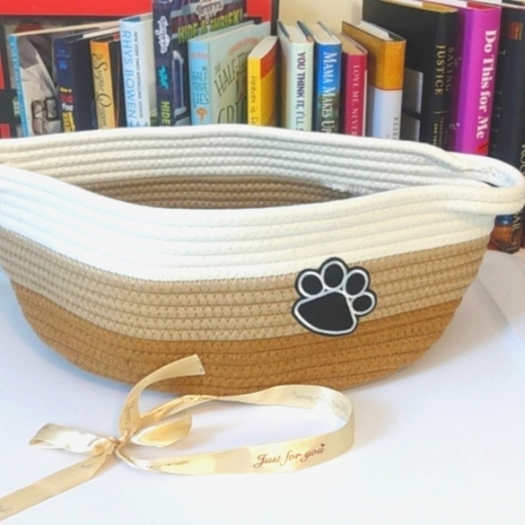 DOG TOY ORGANIZER STORAGE BIN WOVEN PET LAUNDRY BASKET SIZE SMALL NWT - Picture 2 of 6